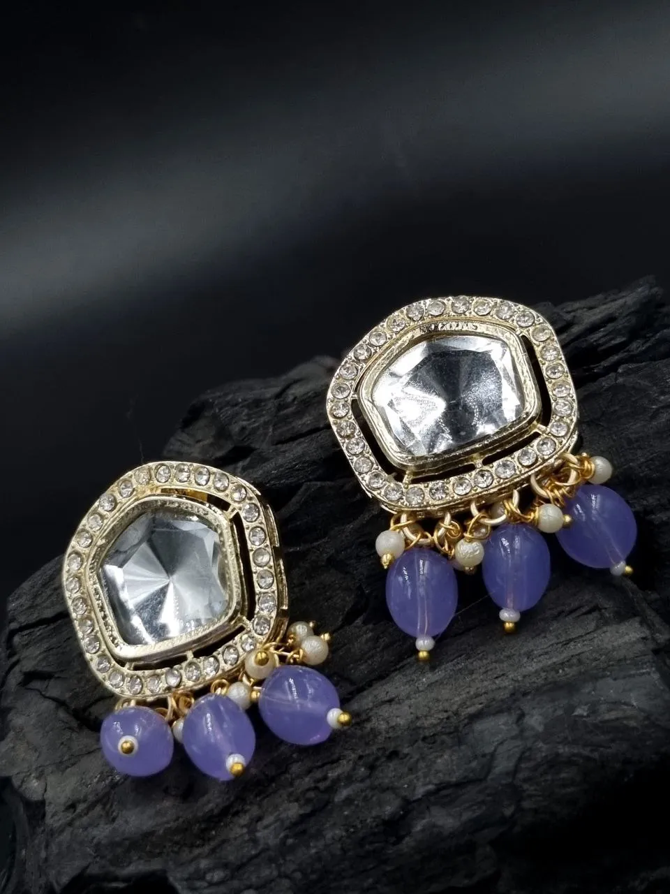 Sapphire Studs Earrings in Ludhiana  Dealers Manufacturers  Suppliers   Justdial